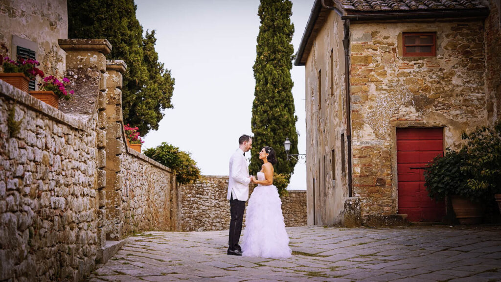 wedding trailer in castello di gargonza siena (7)